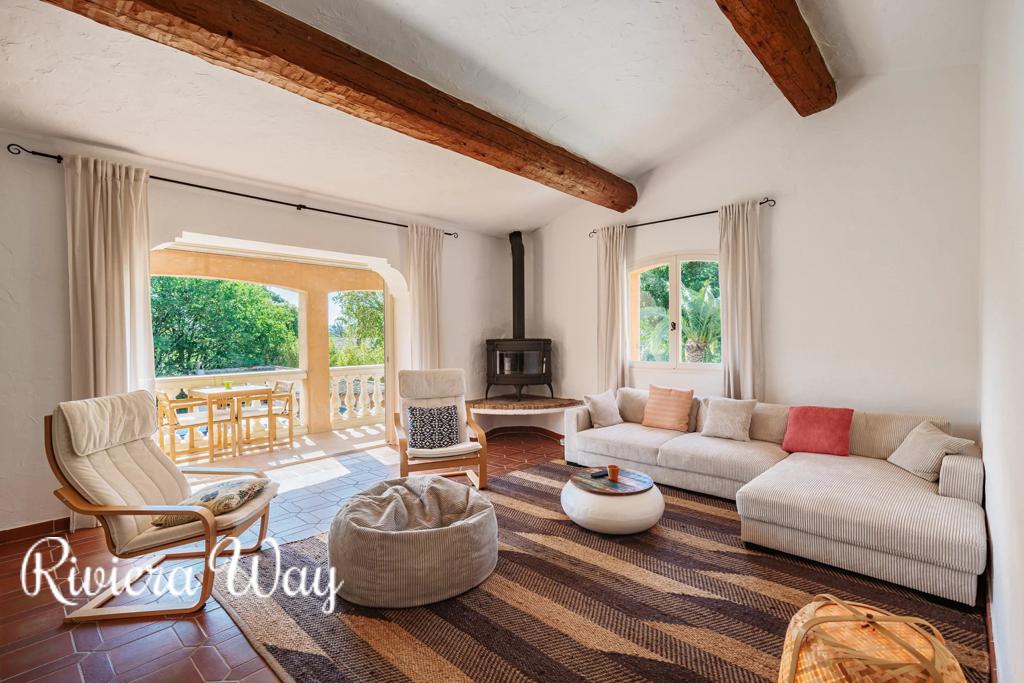 6 room villa in Grimaud, photo #7, listing #104480712