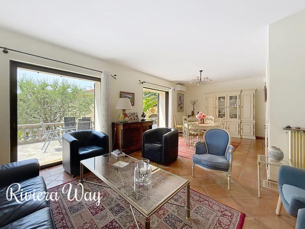 5 room apartment in Cannes, photo #5, listing #103135242