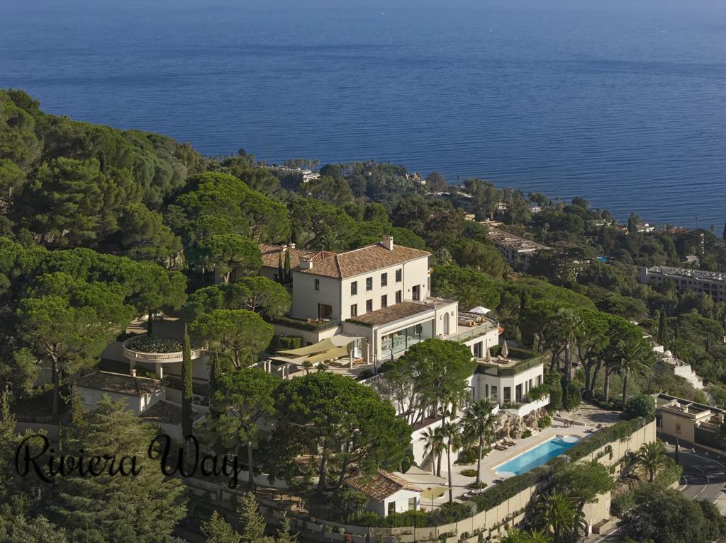 20 room villa in Cannes, 725 m², photo #1, listing #106515864