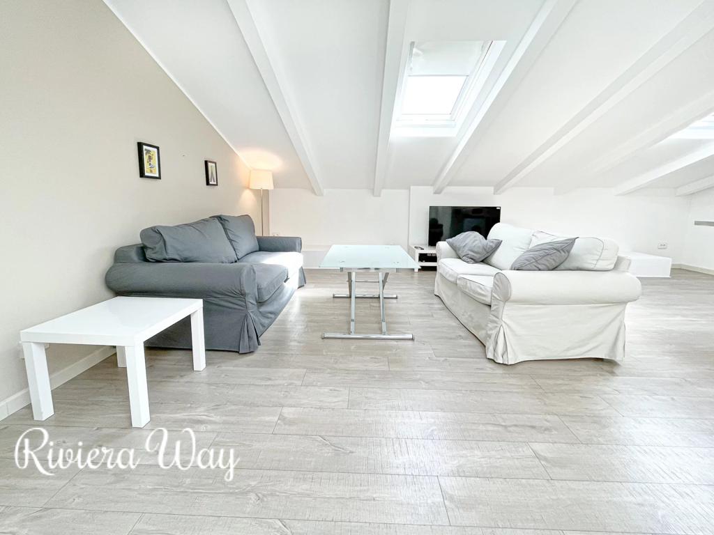 2 room apartment in Cannes, photo #3, listing #106247946