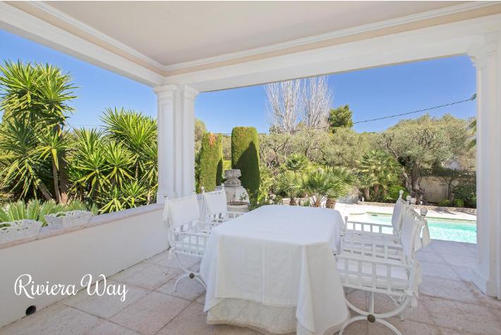 Villa in Cap d'Antibes, 749 m², photo #2, listing #63509544