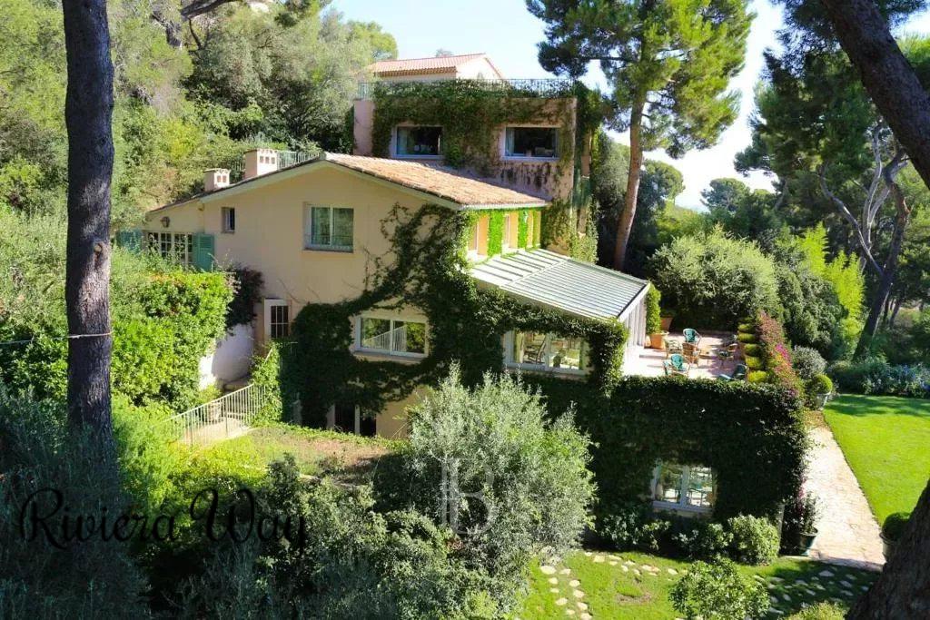 9 room villa in Cap d'Antibes, photo #3, listing #100318974