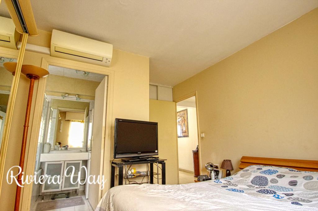 4 room apartment in Beausoleil, photo #7, listing #100440858