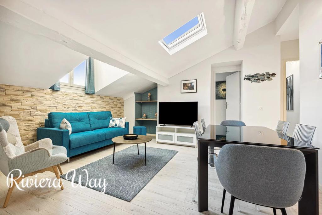 3 room apartment in Cannes, photo #3, listing #102537876