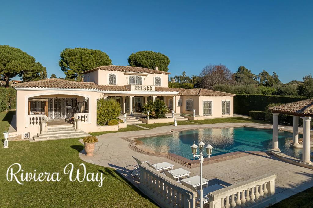 6 room villa in Cap d'Antibes, photo #3, listing #98328468