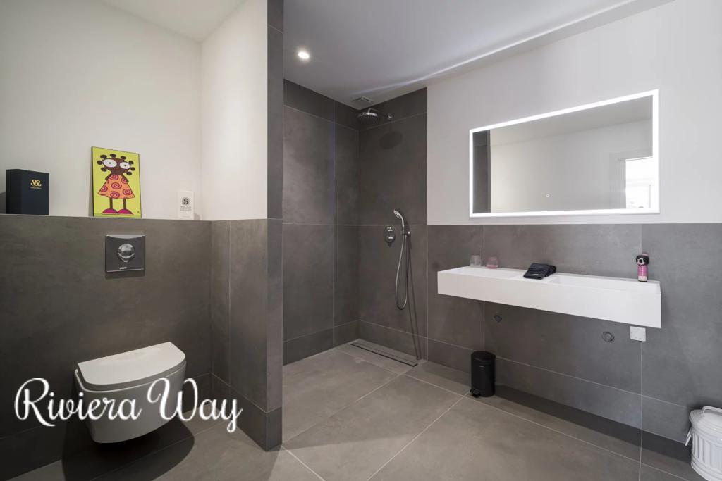 7 room villa in Mougins, photo #8, listing #103477668