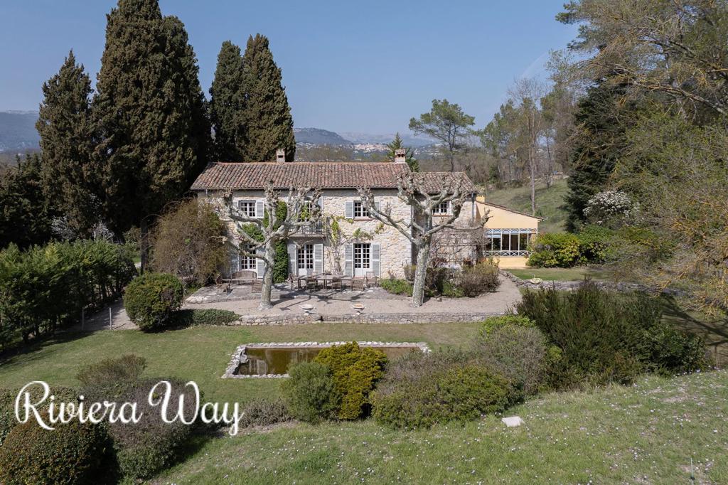 12 room villa in Chateauneuf-Grasse, photo #3, listing #99423744