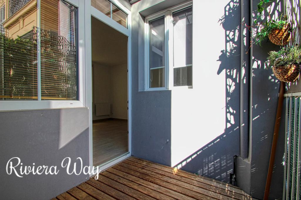 2 room apartment in Nice, photo #3, listing #105765786