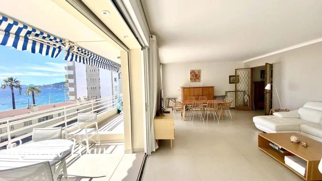 5 room apartment in Juan-les-Pins, photo #10, listing #104029716