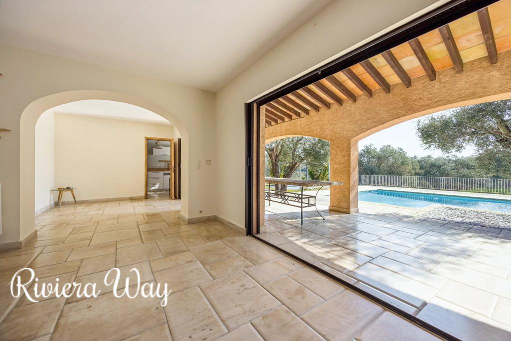 Villa in Mougins, photo #8, listing #105692958