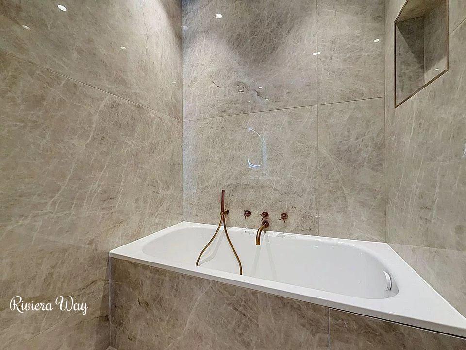 3 room apartment in Cannes, photo #7, listing #107063880