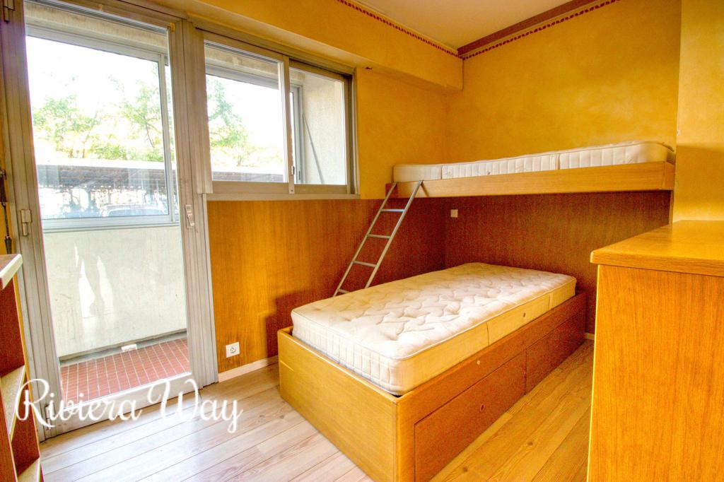 3 room apartment in Golf Juan, photo #5, listing #83425650