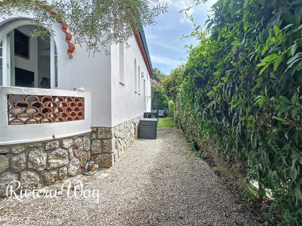 4 room villa in Cap d'Antibes, photo #4, listing #98652372