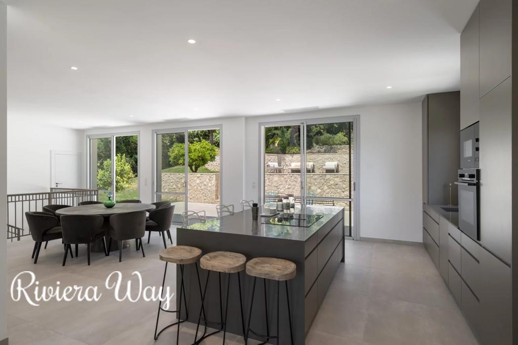 7 room villa in Mougins, photo #9, listing #103477668