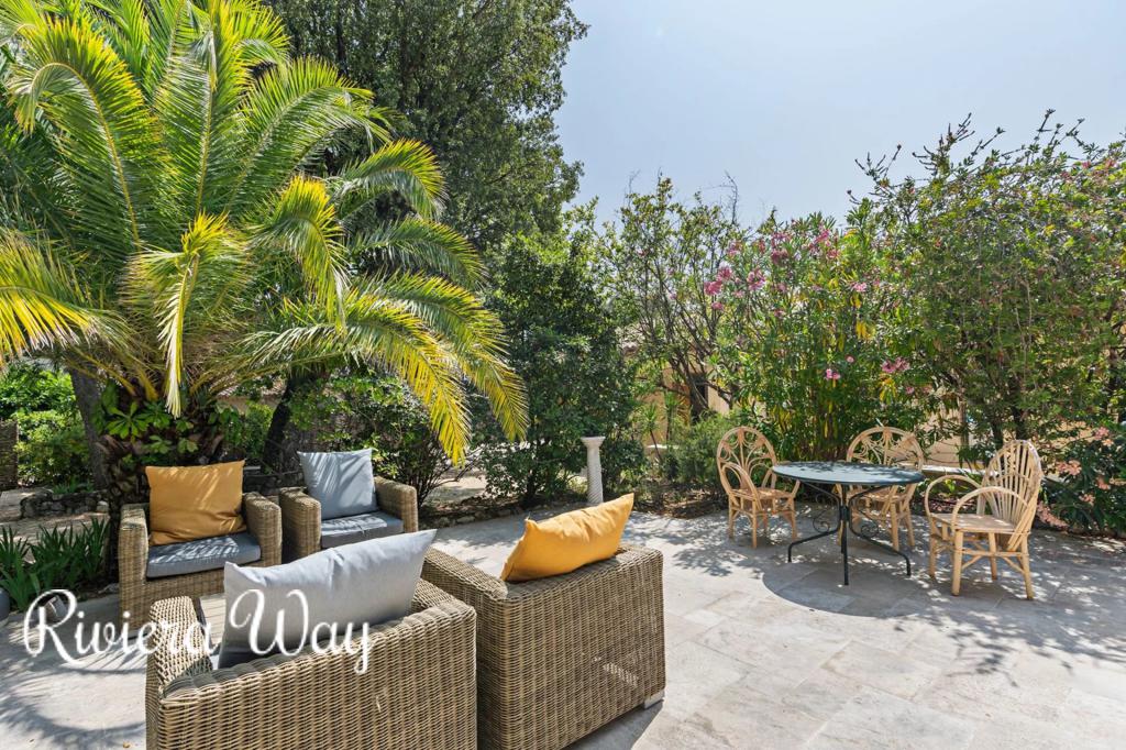 Villa in Grimaud, photo #9, listing #104480334