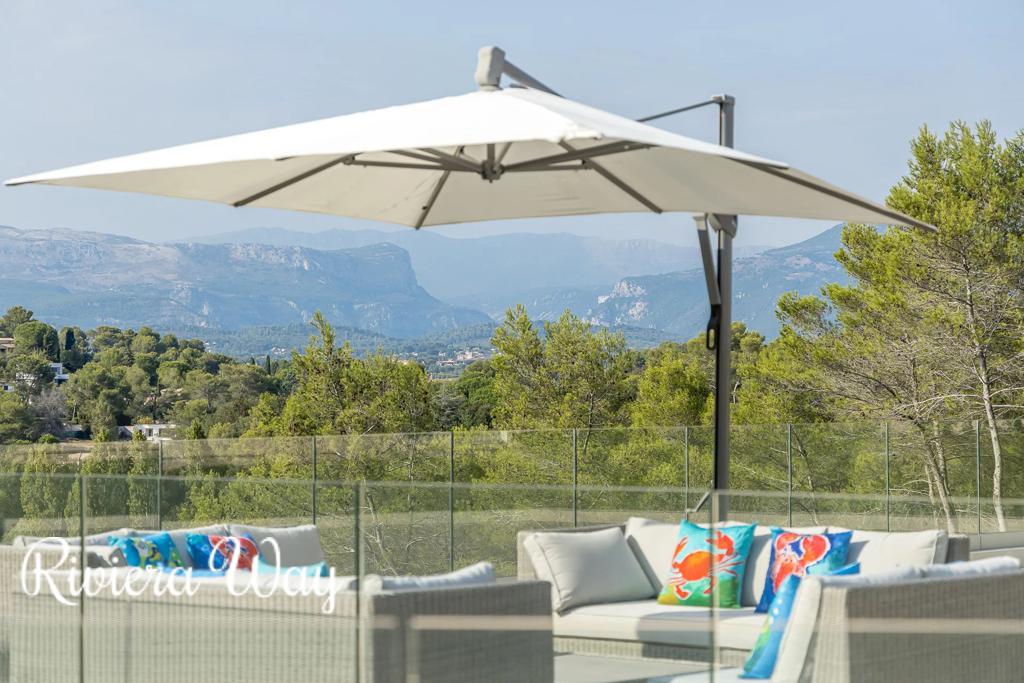 10 room villa in Muan-Sarthe, photo #4, listing #95508840