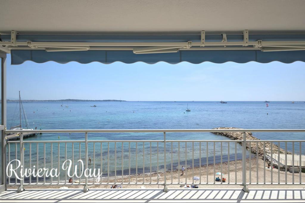 4 room apartment in Port Palm Beach, photo #6, listing #103579056
