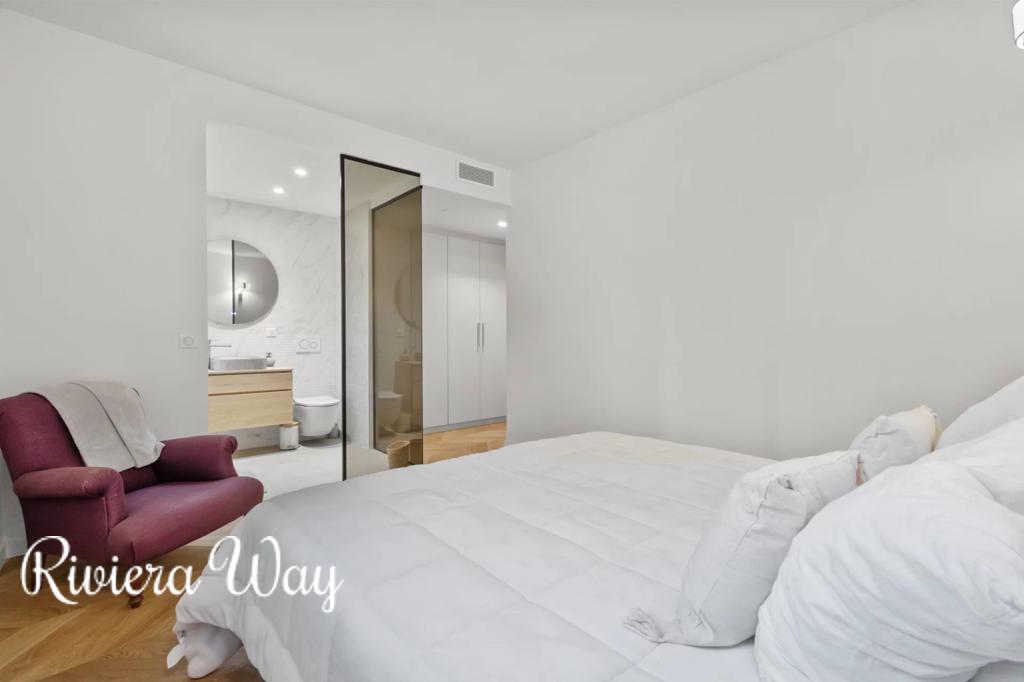 4 room apartment in Le Cannet, photo #10, listing #105909636