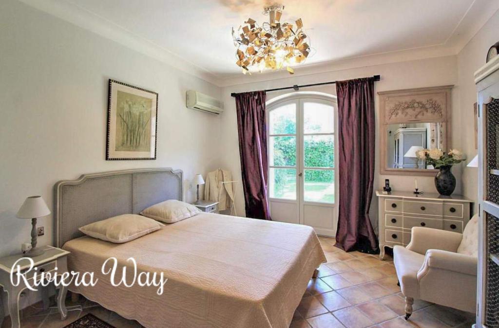 7 room villa in Beaulieu-sur-Mer, 200 m², photo #1, listing #85135680