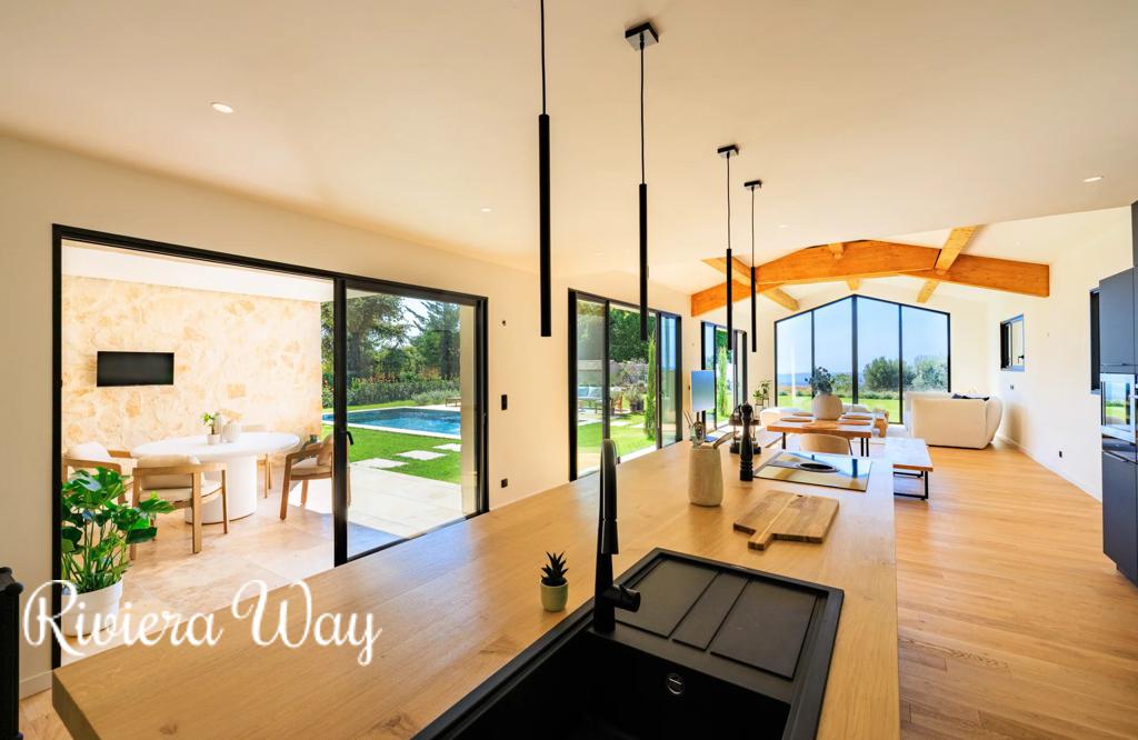 6 room villa in Tourrettes-sur-Loup, photo #2, listing #104471556