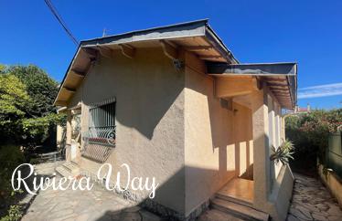 6 room villa in Villefranche-sur-Mer, 200 m²
