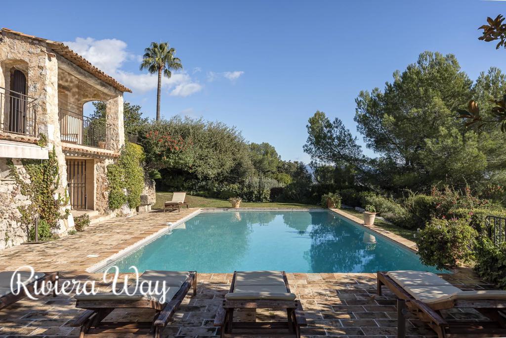 Villa in Saint-Paul-de-Vence, photo #3, listing #98346780