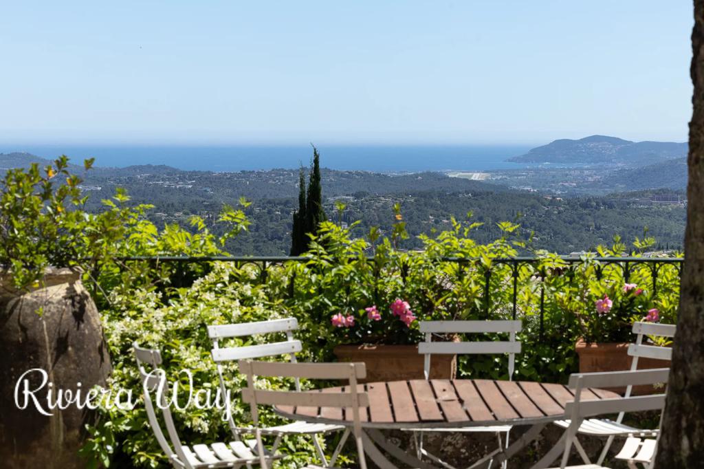 23 room villa in Grasse, photo #5, listing #99657054