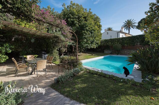 Villa in Cap d'Antibes, 960 m², photo #2, listing #63510216