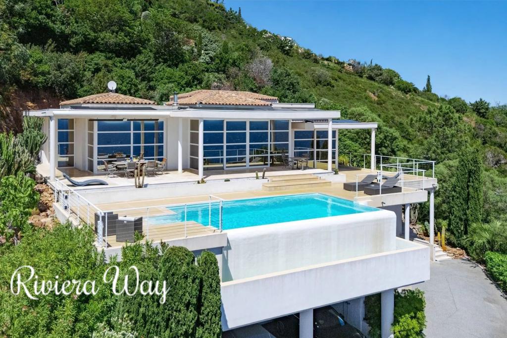 6 room villa in Agay, photo #2, listing #106466136