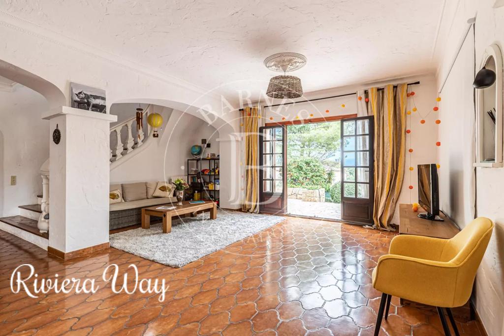 7 room villa in Cap d'Antibes, photo #1, listing #91047894