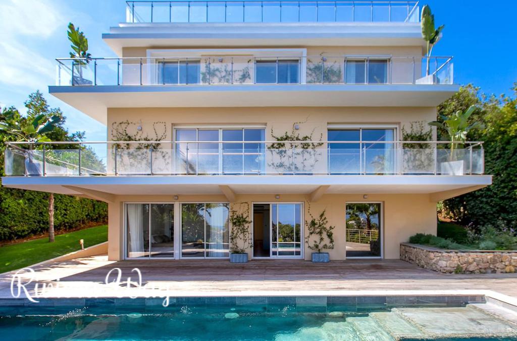 10 room villa in Cap d'Antibes, 320 m², photo #2, listing #104750730