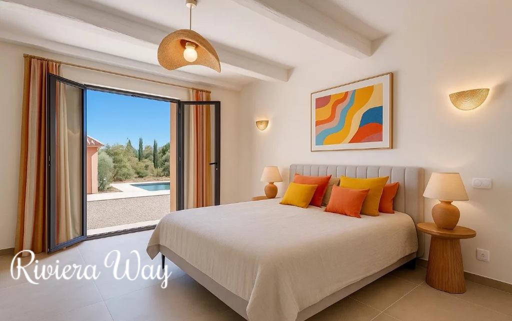 12 room villa in Mougins, photo #4, listing #104329764