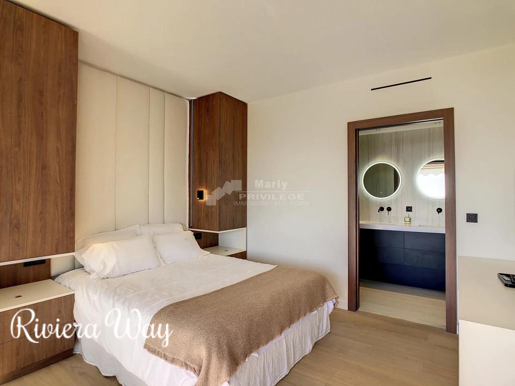 3 room apartment in Boulevard de la Croisette, photo #9, listing #90917358