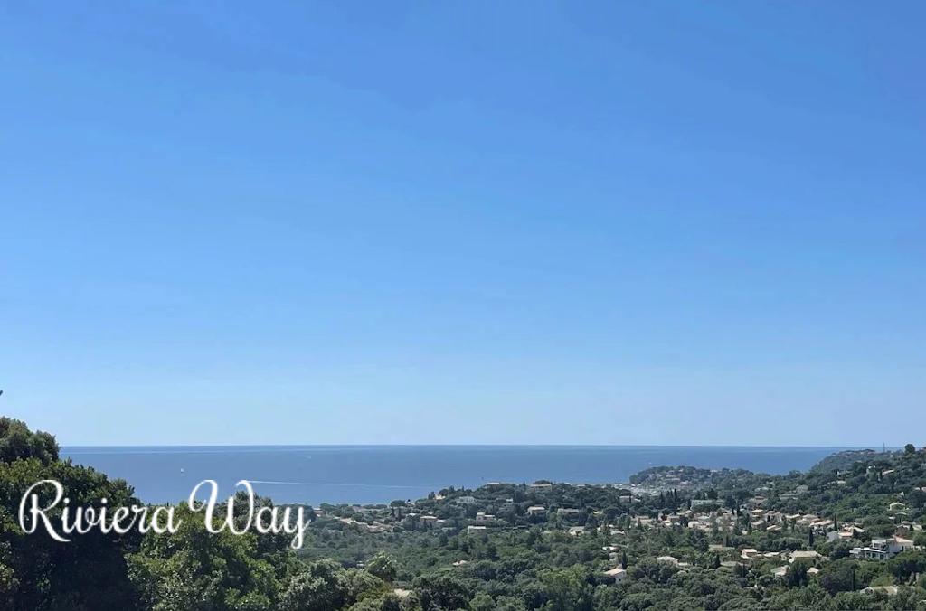 6 room villa in Cavalaire-sur-Mer, photo #7, listing #100557366