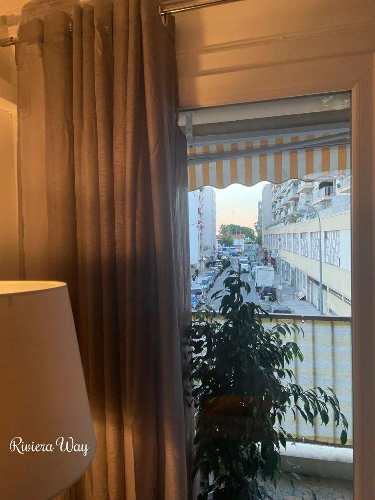 Apartment in Nice, 38 m², photo #4, listing #106822212