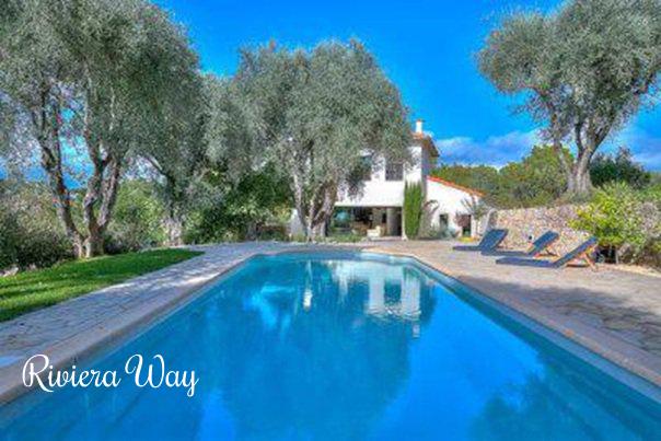 Villa in Mougins, 230 m², photo #1, listing #104271510