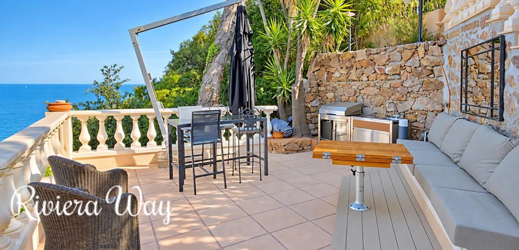4 room apartment in Theoule-sur-Mer, photo #9, listing #107133096