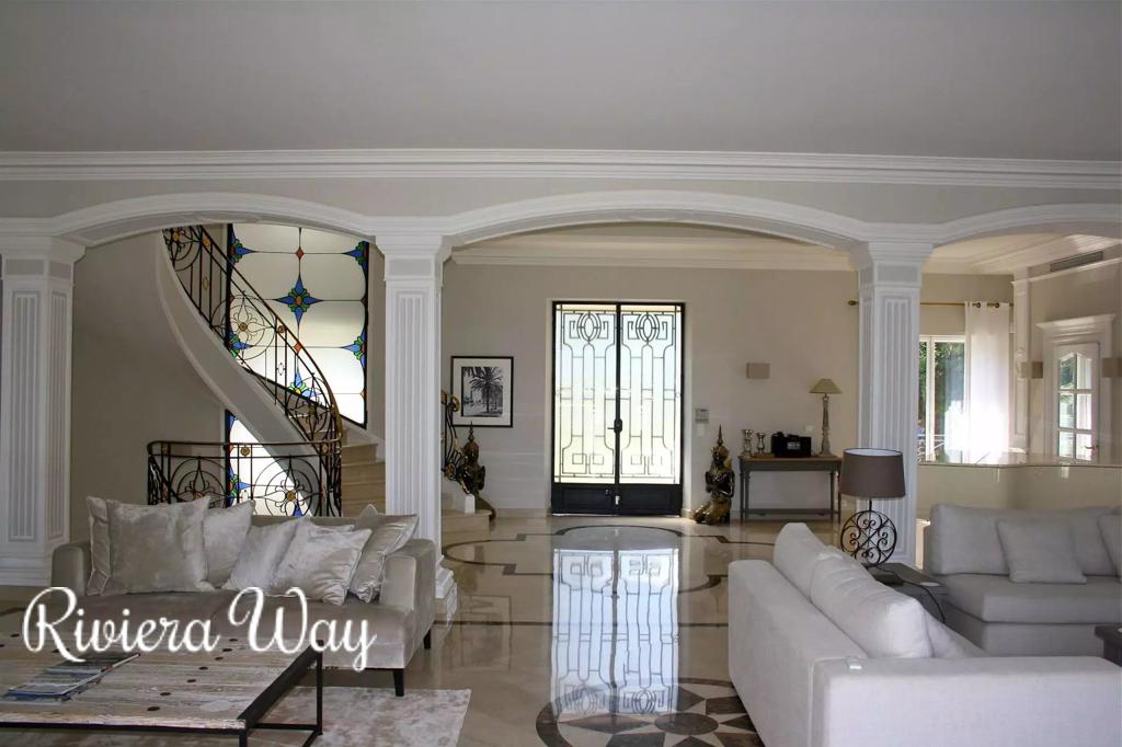 11 room villa in Cap d'Antibes, photo #7, listing #87859254