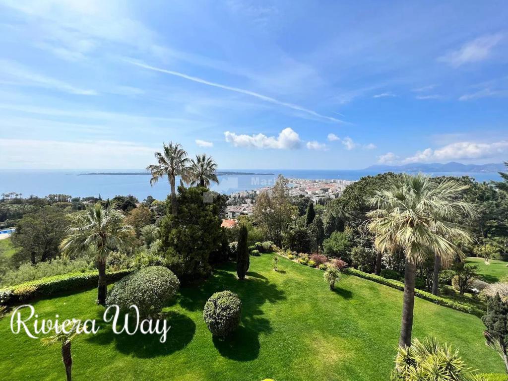 3 room apartment in Cannes, photo #4, listing #88042878