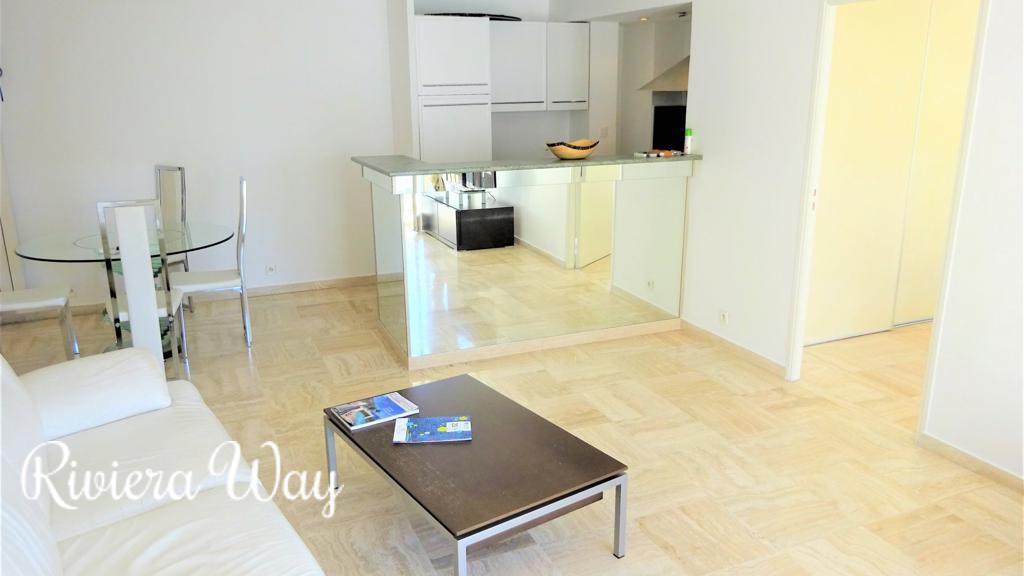 Apartment in Cannes, 72 m², photo #4, listing #80802960