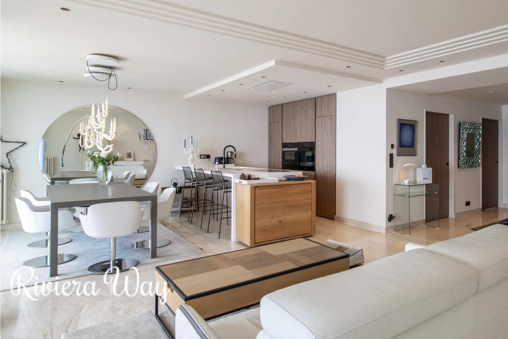 4 room apartment in Californie - Pezou, photo #5, listing #105915768