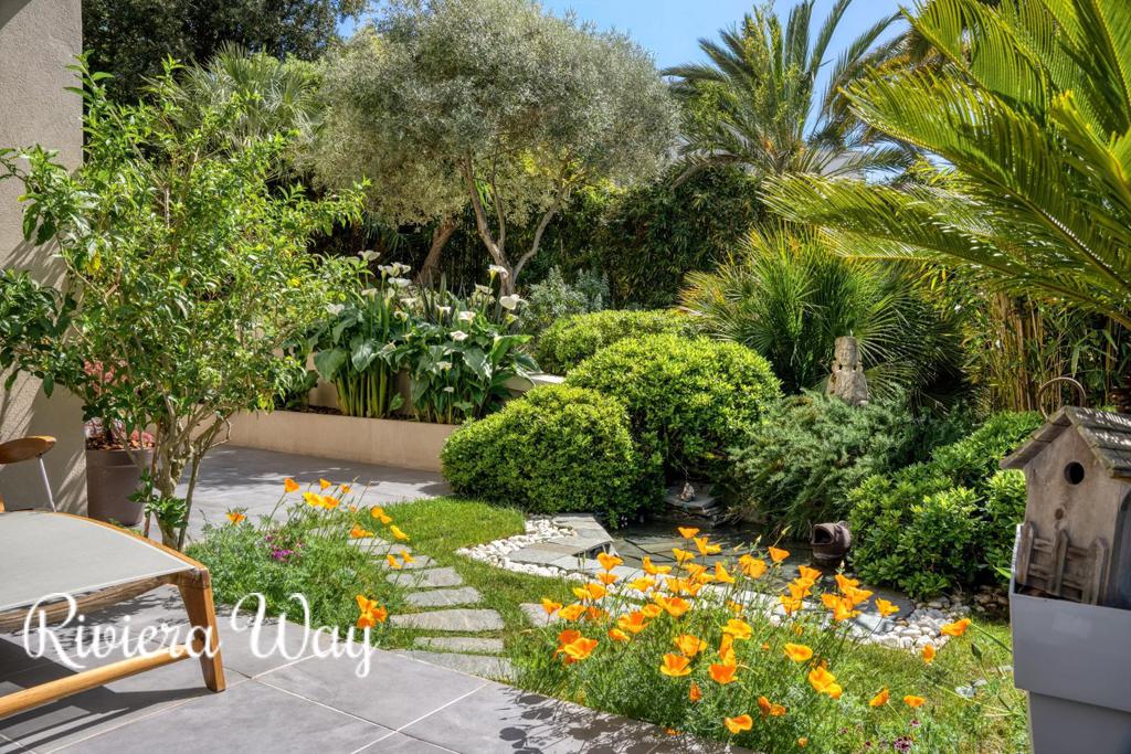 3 room apartment in Cannes, photo #3, listing #106111824