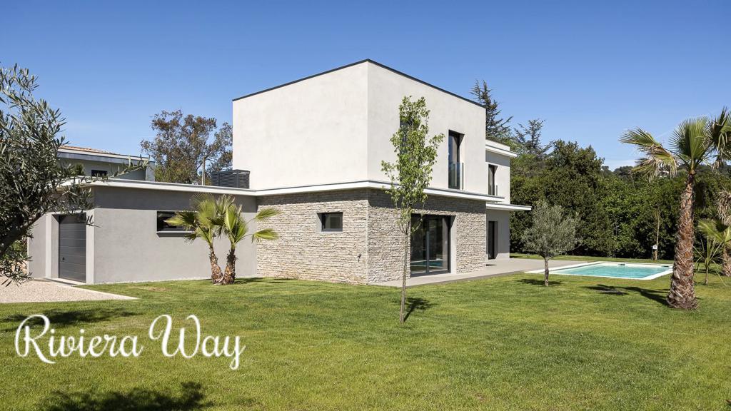 6 room villa in Mougins, photo #7, listing #99759828