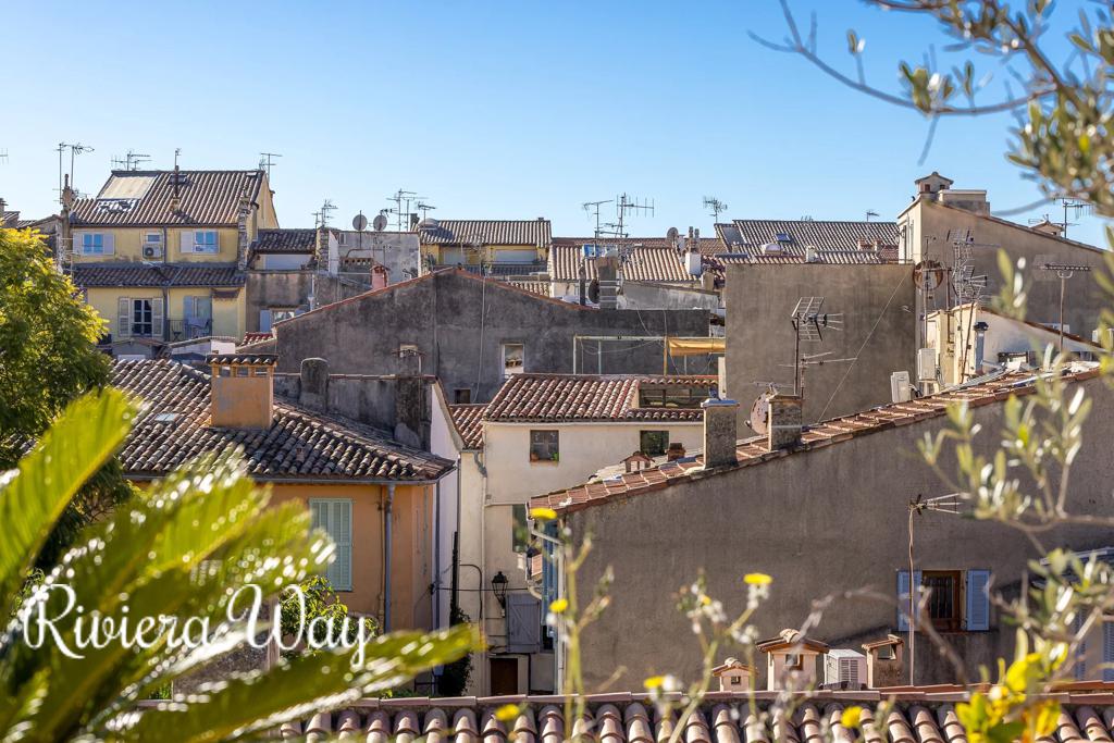 3 room apartment in Antibes, photo #1, listing #104966022