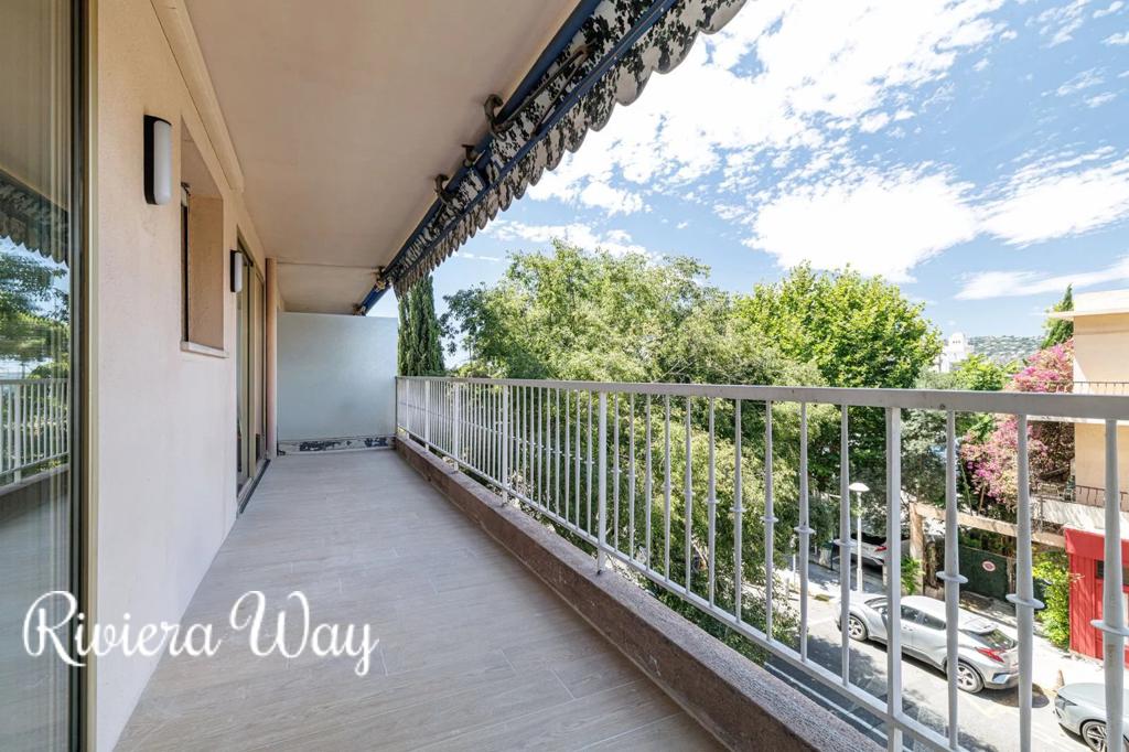 3 room apartment in Juan-les-Pins, photo #7, listing #103735338