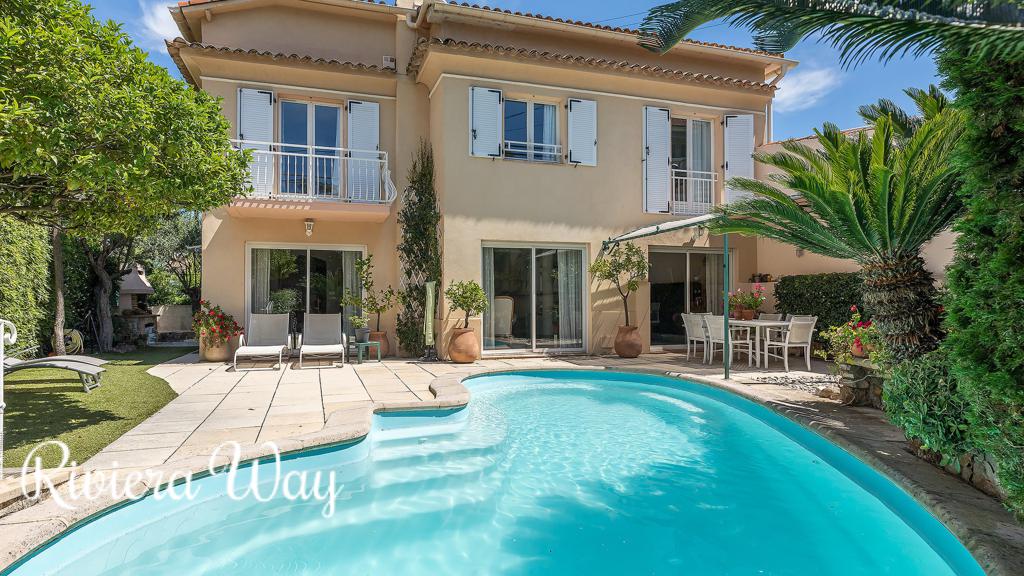 5 room villa in Cap d'Antibes, photo #1, listing #78916992