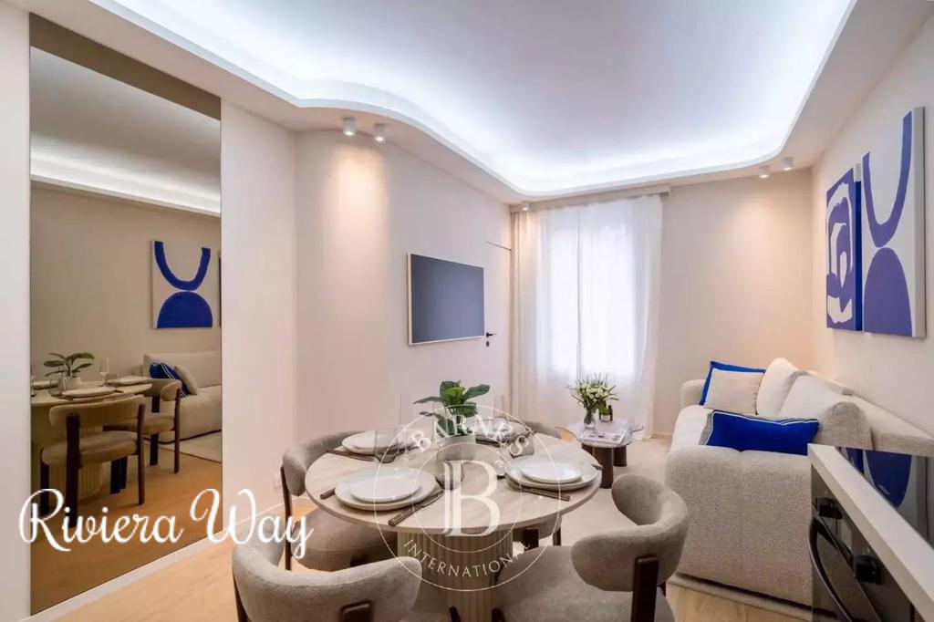 Apartment in Cannes, 30 m², photo #7, listing #104543376