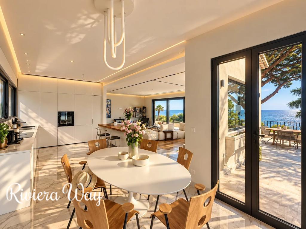 7 room villa in Cannes, photo #6, listing #104282556