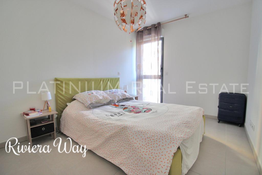 2 room apartment in Roquebrune — Cap Martin, photo #6, listing #78852228