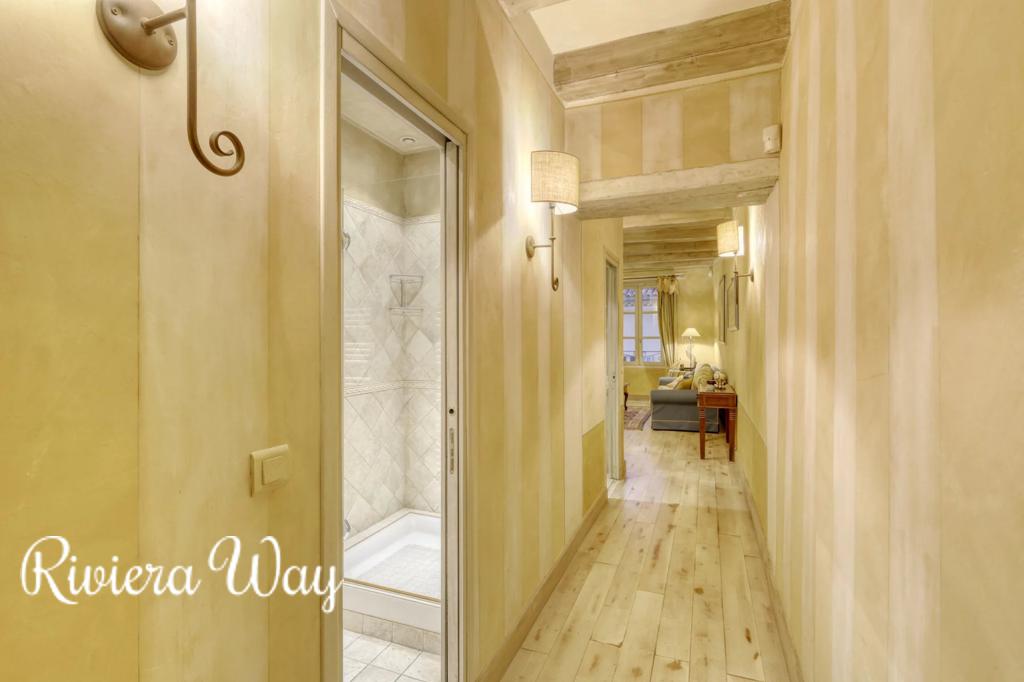3 room apartment in Saint-Tropez, photo #8, listing #86659902